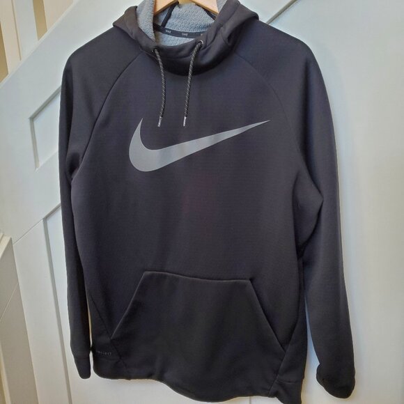 Nike center swoosh solid black hoodie dri FIT - Picture 1 of 4